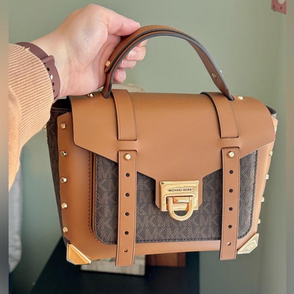 Michael Kors Handbags - New Michael Kors Manhattan Medium Satchel